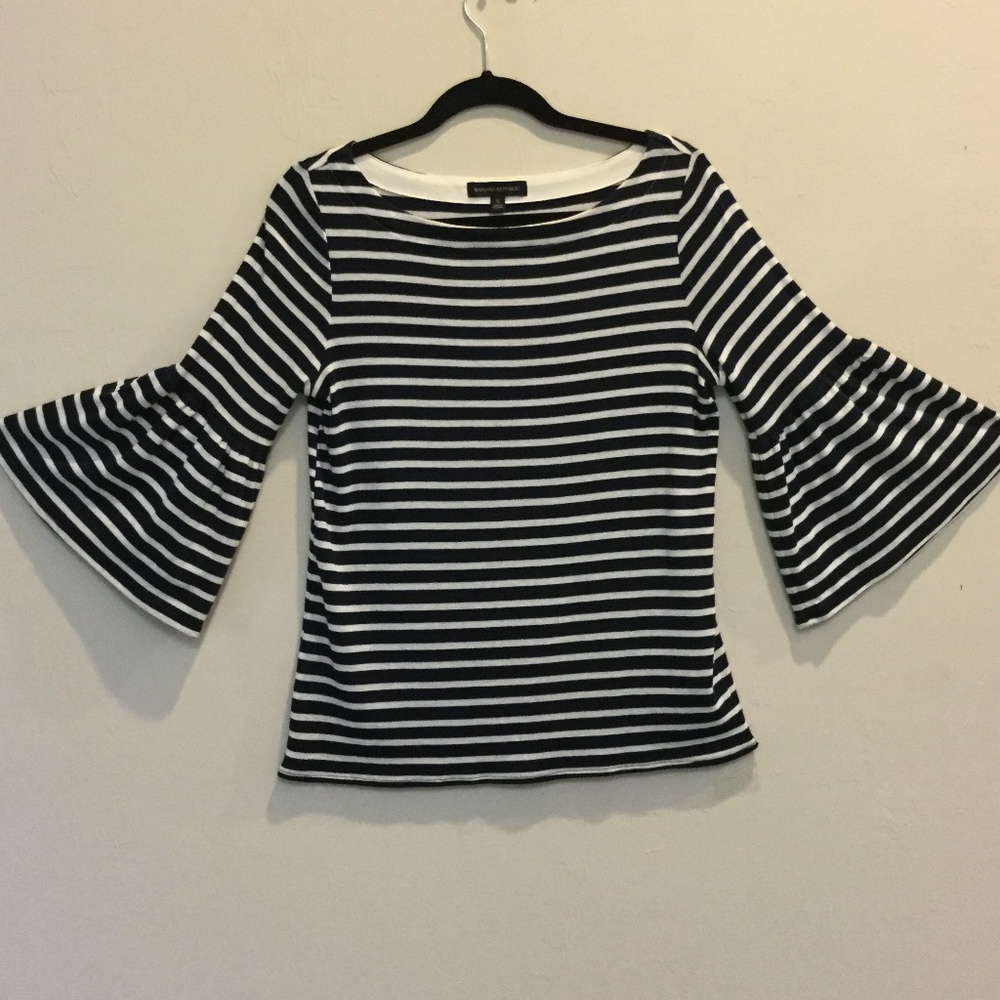 Navy & cream, soft, stylish top